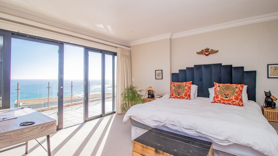 To Let 4 Bedroom Property for Rent in Camps Bay Western Cape